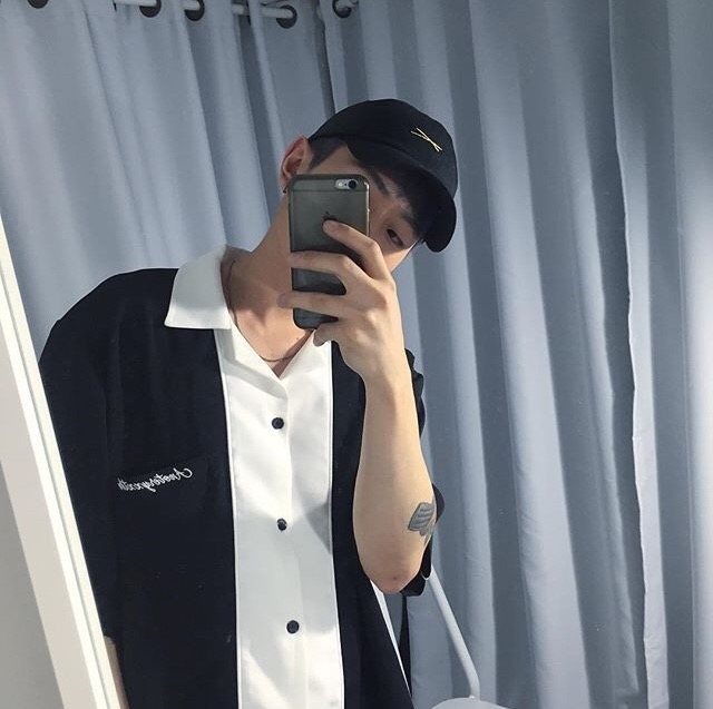 鲍霄莲庆