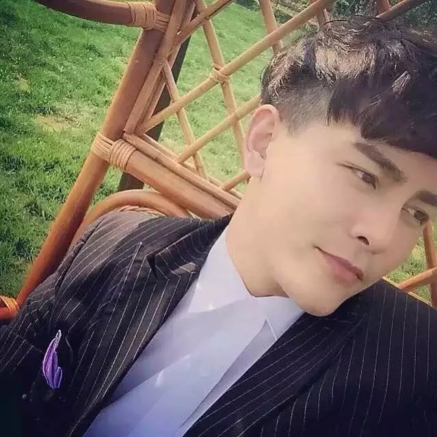 广绿芬瑶