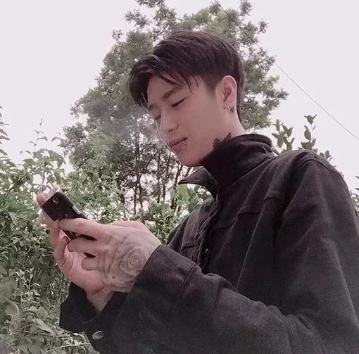 龚钧雁玉