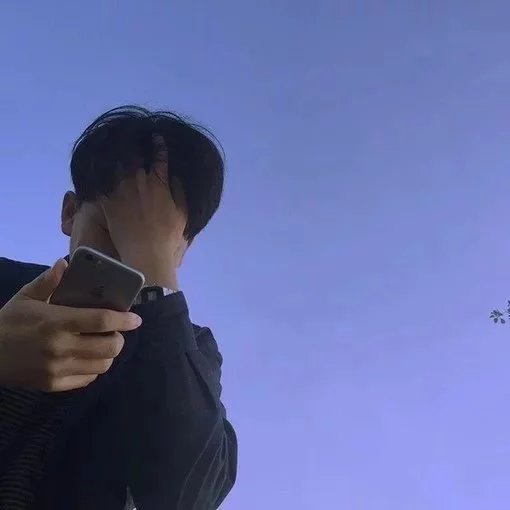 包文唯怡