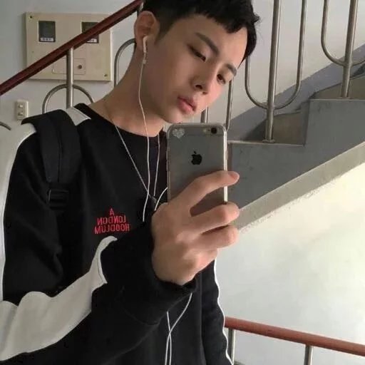 贺珍罡厚