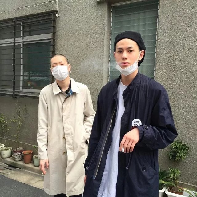 穆成朋雨